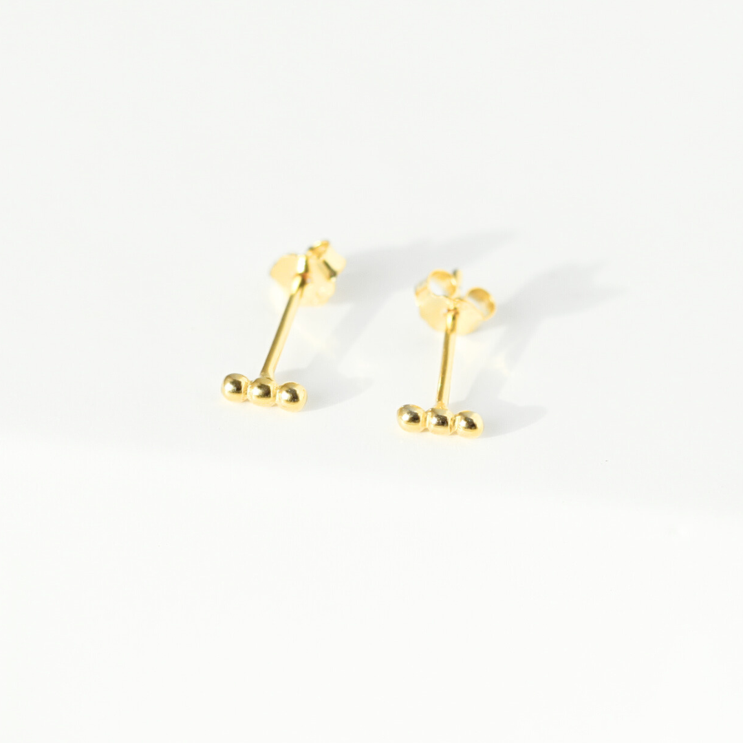 Dot Bar Studs