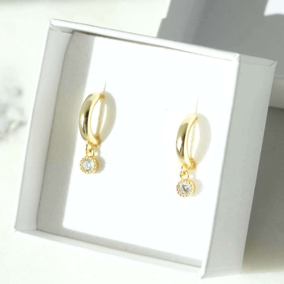 Camilla Hoops