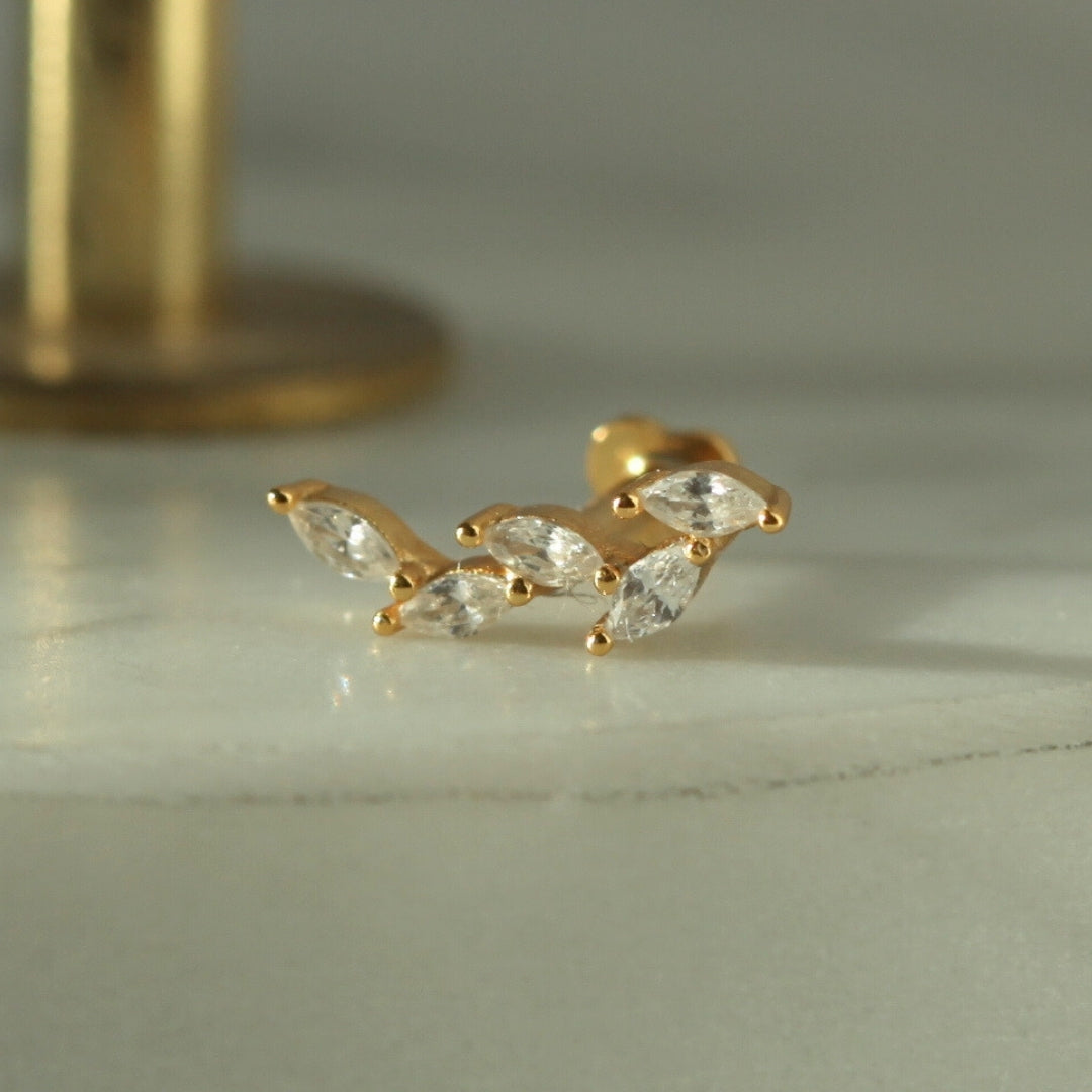 Leaf Vine Double Sided Stud