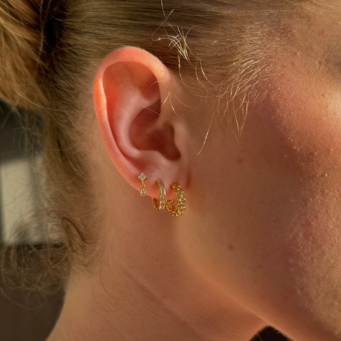 Pendant Drop Flat Back Stud