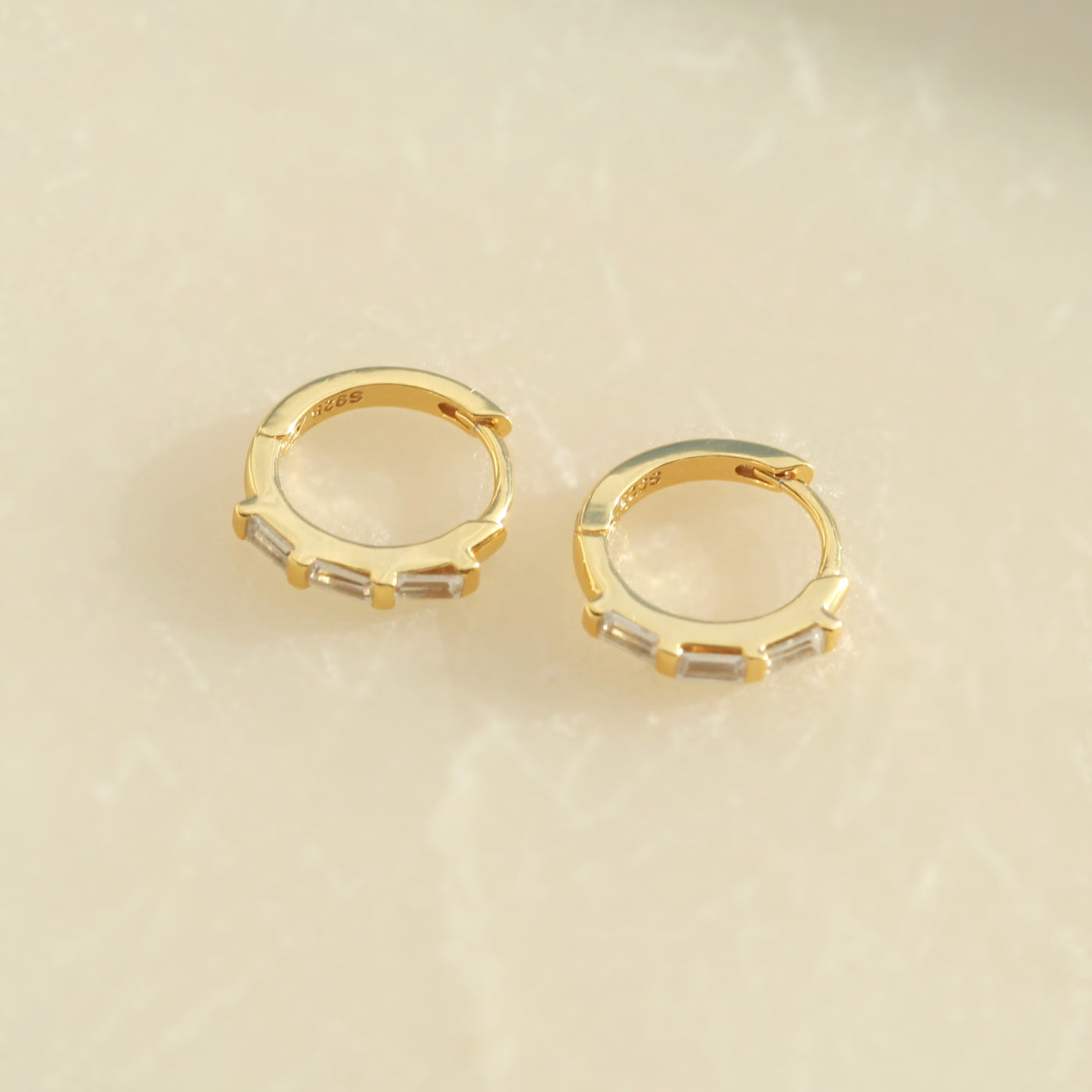 Ophelia Hoops