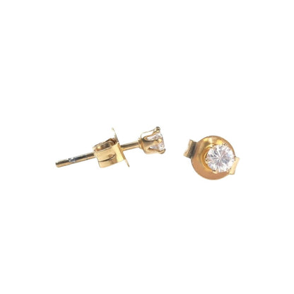 Staple 3mm clear Stone Studs