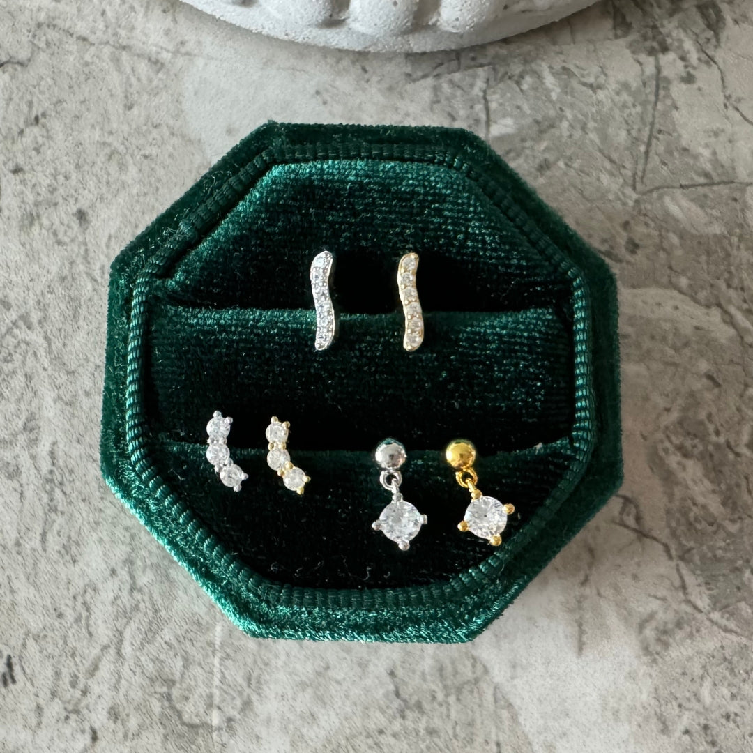 Essential Flat Back Stud Bundle