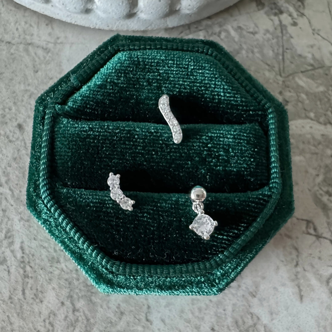 Essential Flat Back Stud Bundle