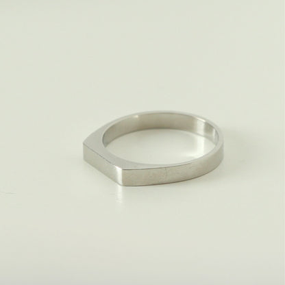 Simple Flat Ring