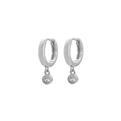 Camilla Hoops