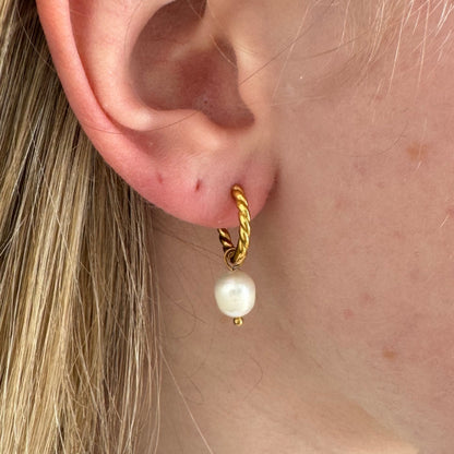 Twisted Rope Pearl Huggies
