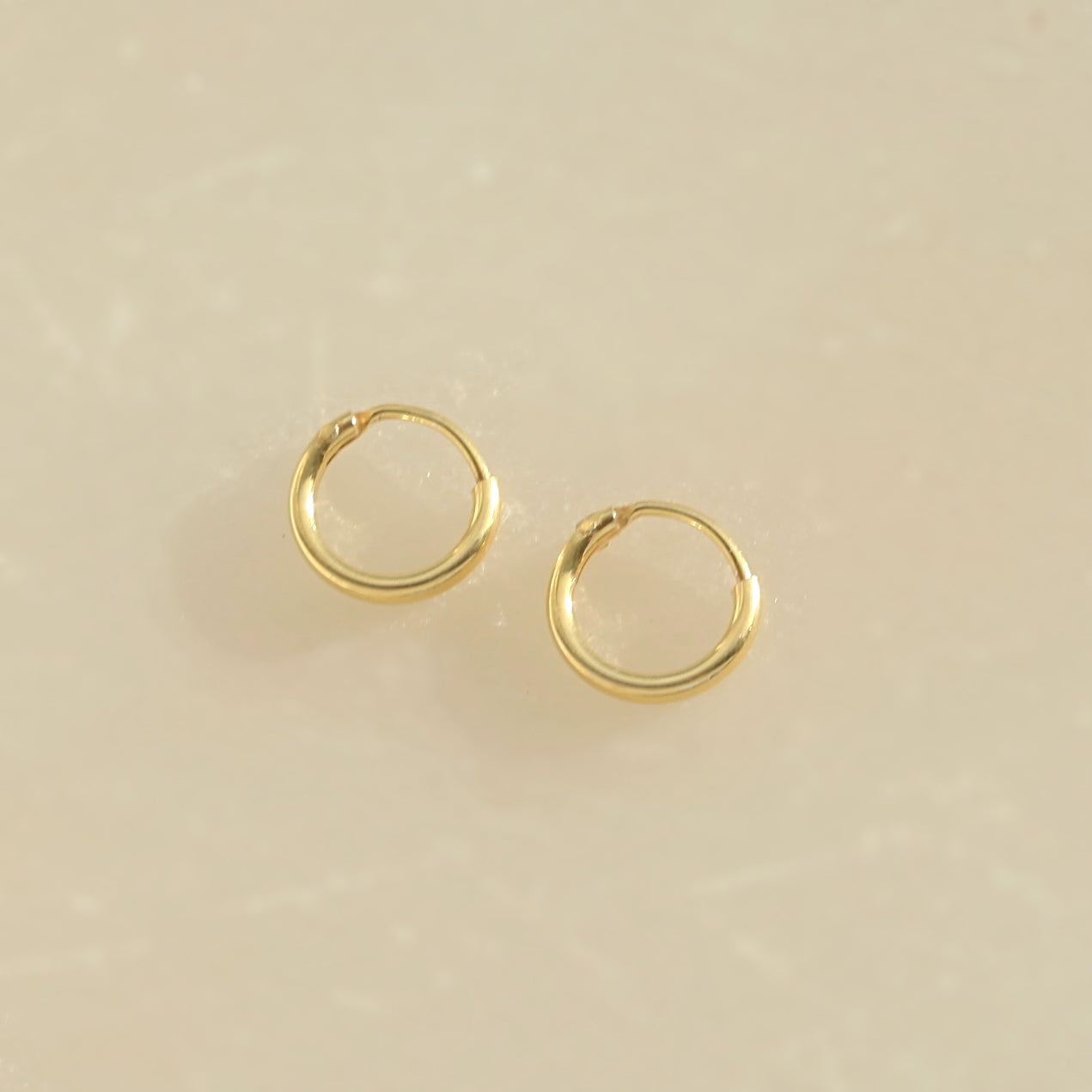 8mm Huggie Hoops